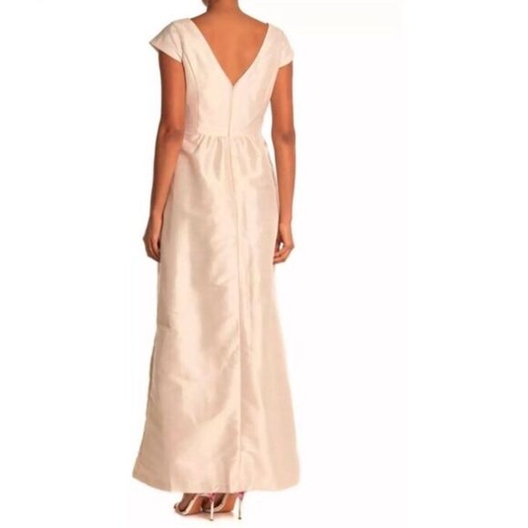 Alfred Sung Pearl Pink Cap Sleeve A-Line Gown Women's Size 4 - Picture 1 of 12